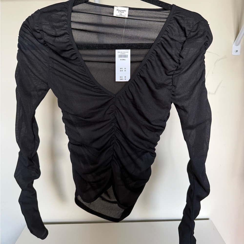 Black Long Sleeve Ruched Top